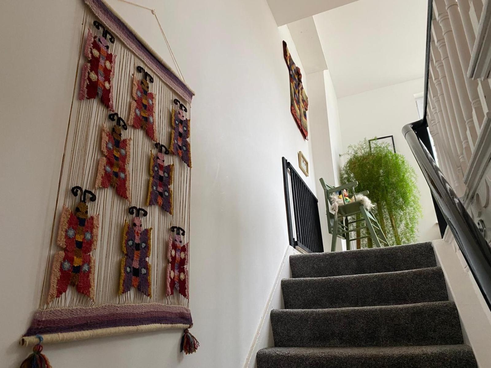 True Colours Apartment In Central Location Μπάνγκορ Εξωτερικό φωτογραφία